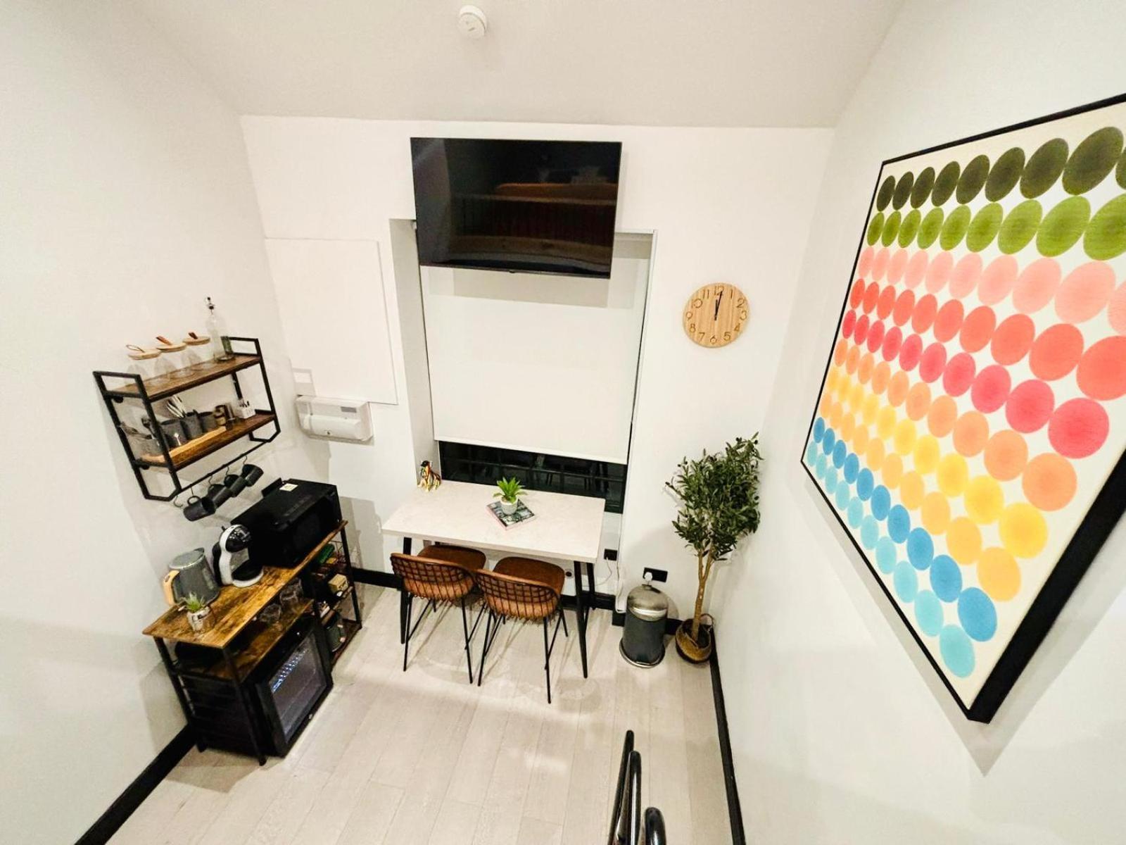London Luxury Mezzanine Studio Flats Next Hackney Central Exterior photo