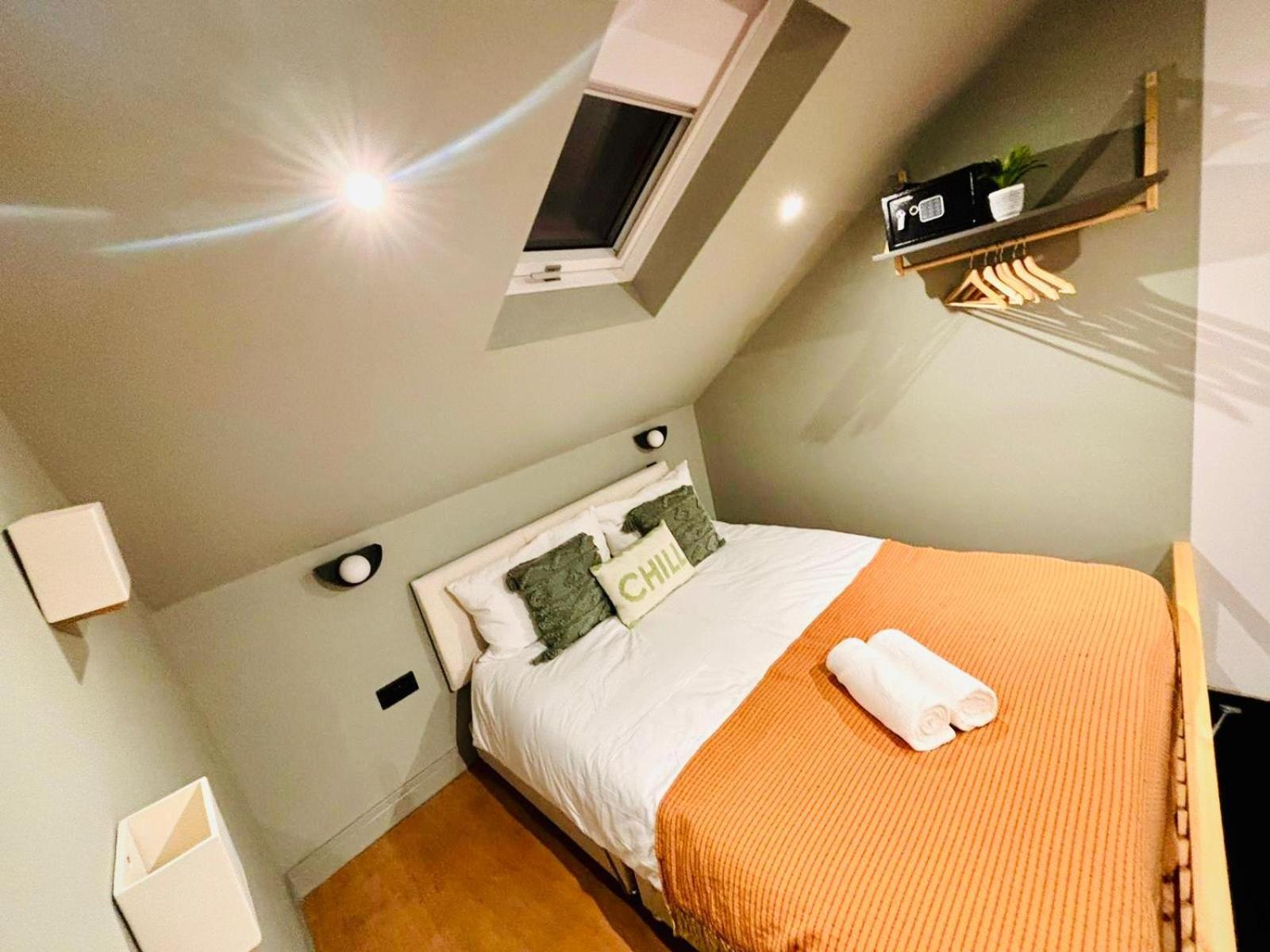 London Luxury Mezzanine Studio Flats Next Hackney Central Exterior photo